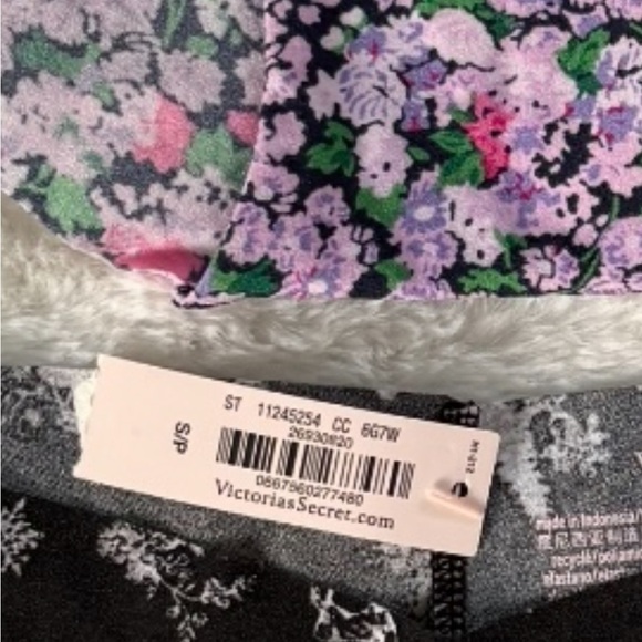 NWT VS No show HipHugger Panties, Size: Small - Picture 5 of 5